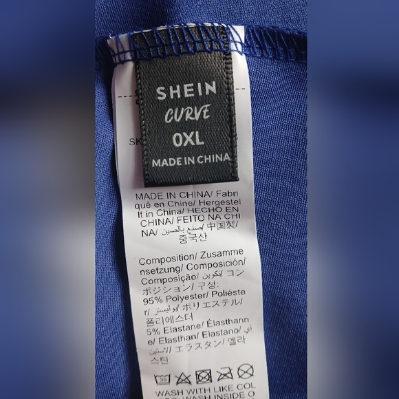 Elegant Blue Ruffle Sleeve Dress - Picture 2 of 6